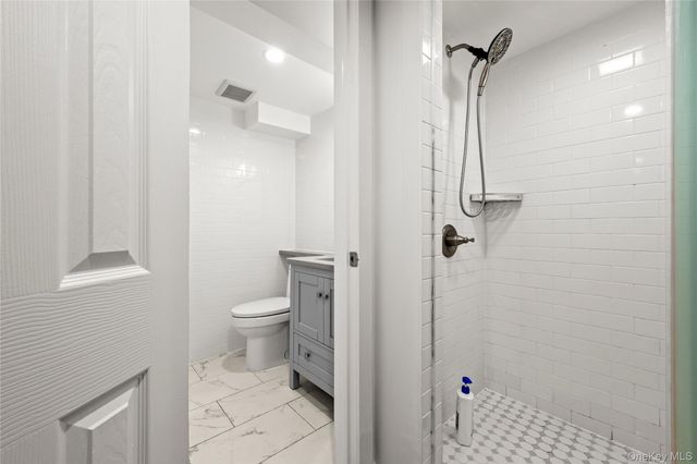 53-16 Concord Street, Little Neck, NY 11362