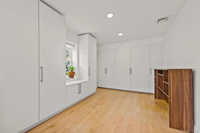 53-16 Concord Street, Little Neck, NY 11362