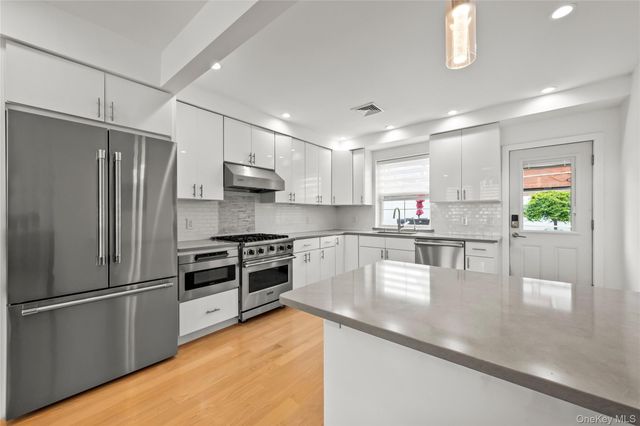 53-16 Concord Street, Little Neck, NY 11362