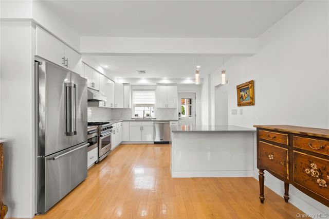 53-16 Concord Street, Little Neck, NY 11362