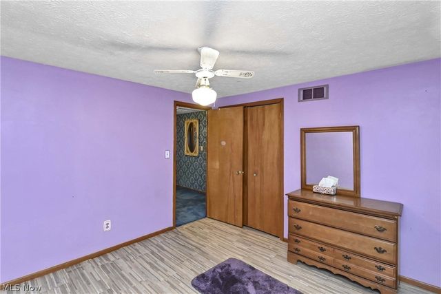 3038 Van Aken Boulevard, Shaker Heights, OH 44120
