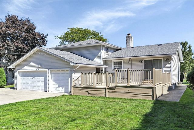 3038 Van Aken Boulevard, Shaker Heights, OH 44120