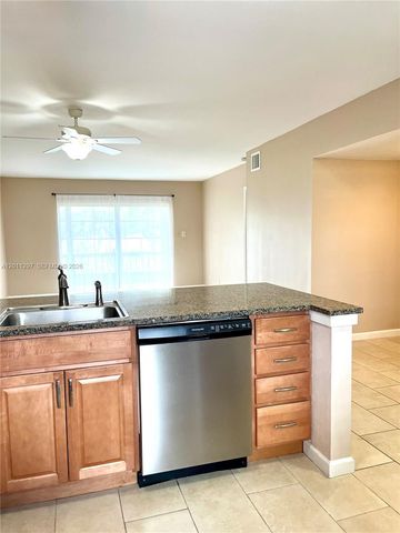 551 NW 80th Terrace 208, Margate, FL 33063