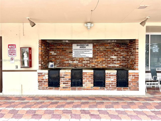 551 NW 80th Terrace 208, Margate, FL 33063