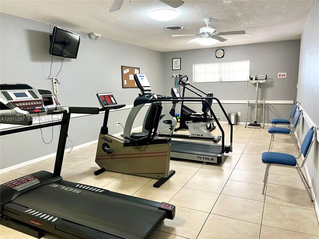 551 NW 80th Terrace 208, Margate, FL 33063