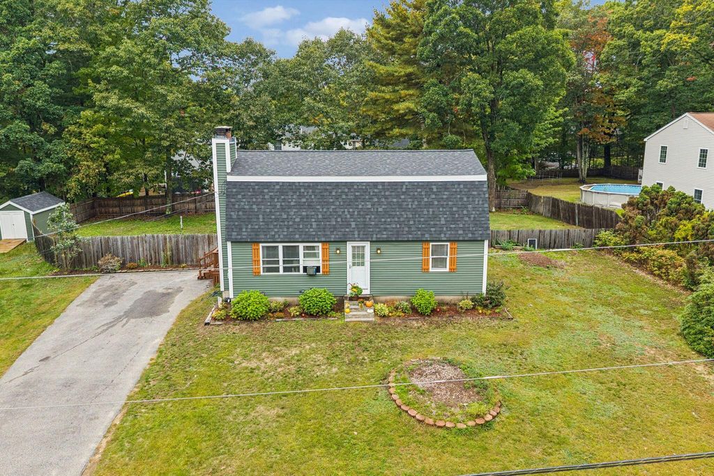 11 Garden Street, Old Orchard Beach, ME 04064 — photo 2