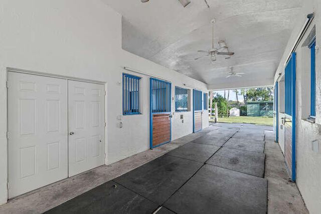 2760 Appaloosa Trail, Wellington, FL 33414