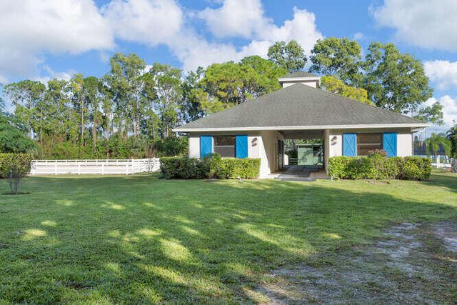 2760 Appaloosa Trail, Wellington, FL 33414