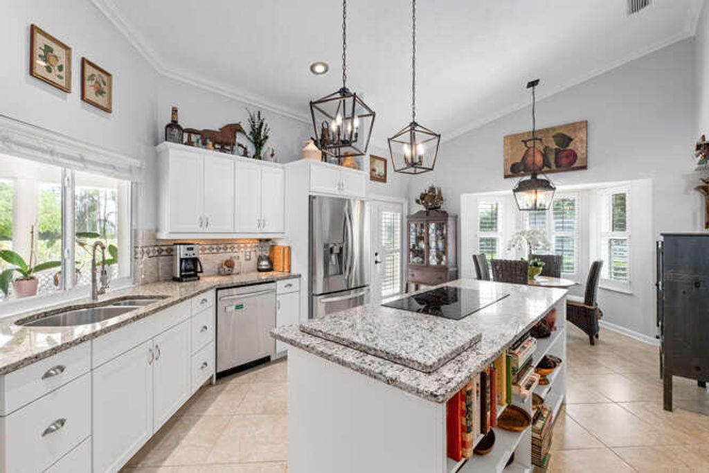 2760 Appaloosa Trail, Wellington, FL 33414