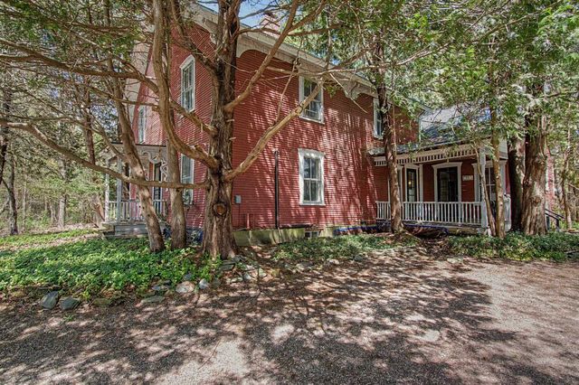 52 Weed Road, Essex, VT 05452