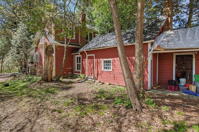 52 Weed Road, Essex, VT 05452
