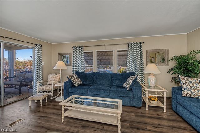 154 Overland TRL, North Fort Myers, FL 33917