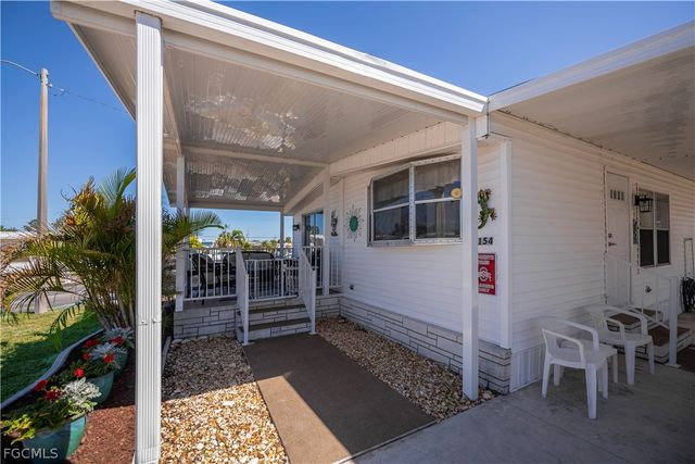 154 Overland TRL, North Fort Myers, FL 33917