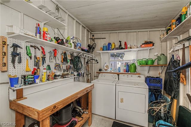 154 Overland TRL, North Fort Myers, FL 33917