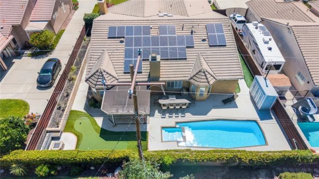 1827 N Christopher, Upland, CA 91784