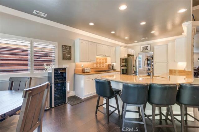 1827 N Christopher, Upland, CA 91784