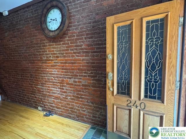 240 North Front Street, Allentown City, PA 18102