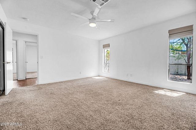 5219 E WINCHCOMB Drive, Scottsdale, AZ 85254