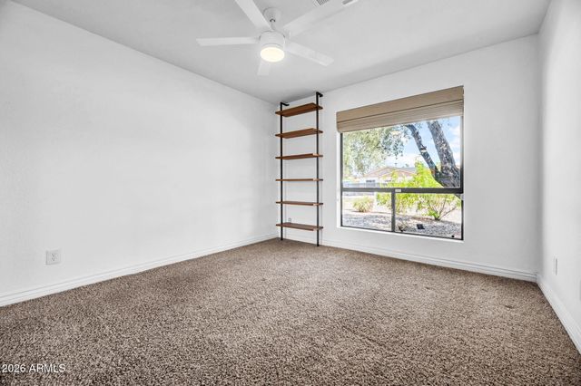 5219 E WINCHCOMB Drive, Scottsdale, AZ 85254