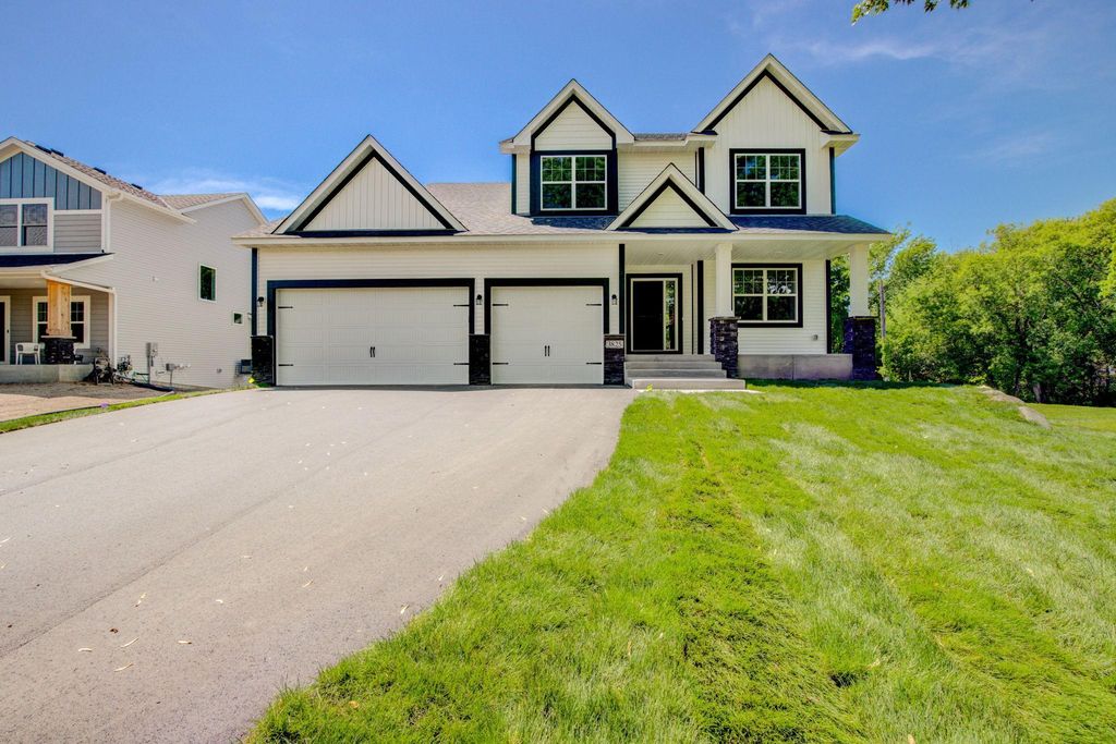 22545 Thrush Street NW, Oak Grove, MN 55005
