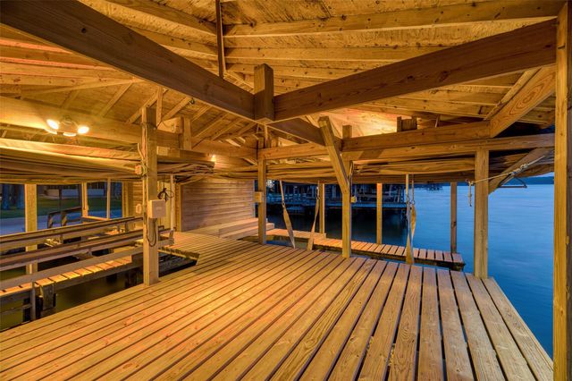 371 N Forest Cove Loop, Coldspring, TX 77331