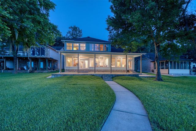 371 N Forest Cove Loop, Coldspring, TX 77331