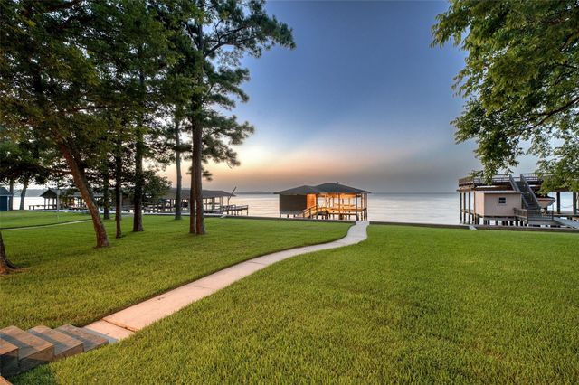 371 N Forest Cove Loop, Coldspring, TX 77331