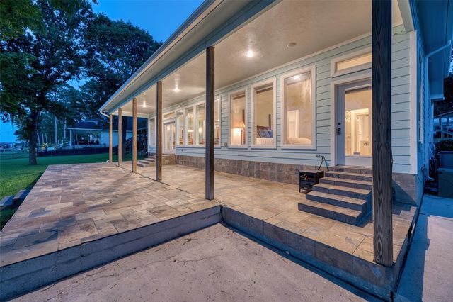 371 N Forest Cove Loop, Coldspring, TX 77331