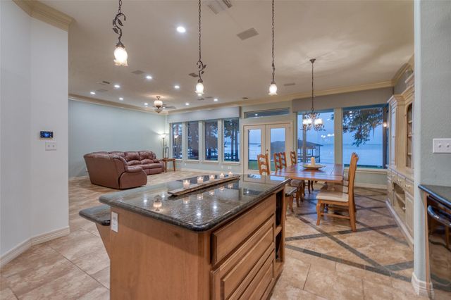 371 N Forest Cove Loop, Coldspring, TX 77331