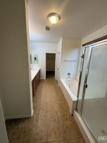 11927 Blanket Flower Drive, Bakersfield, CA 93311