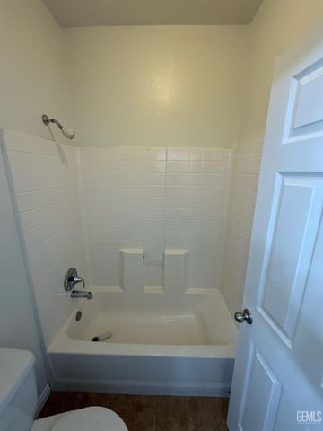 11927 Blanket Flower Drive, Bakersfield, CA 93311