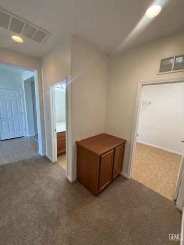 11927 Blanket Flower Drive, Bakersfield, CA 93311