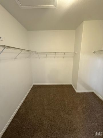 11927 Blanket Flower Drive, Bakersfield, CA 93311