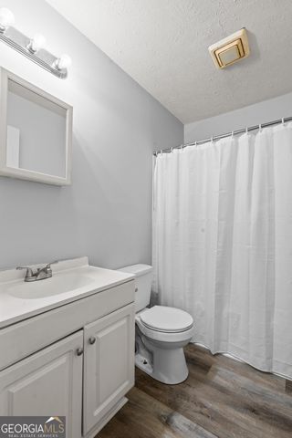 30 Tuxedo Avenue, Newnan, GA 30263