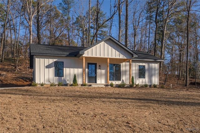 7611 Smith Jackson, Northport, AL 35473