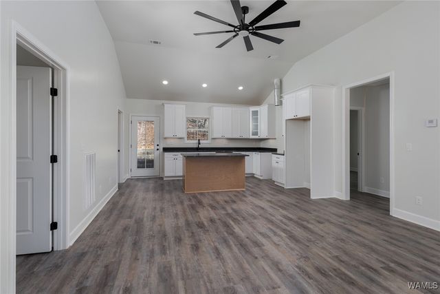 7611 Smith Jackson, Northport, AL 35473