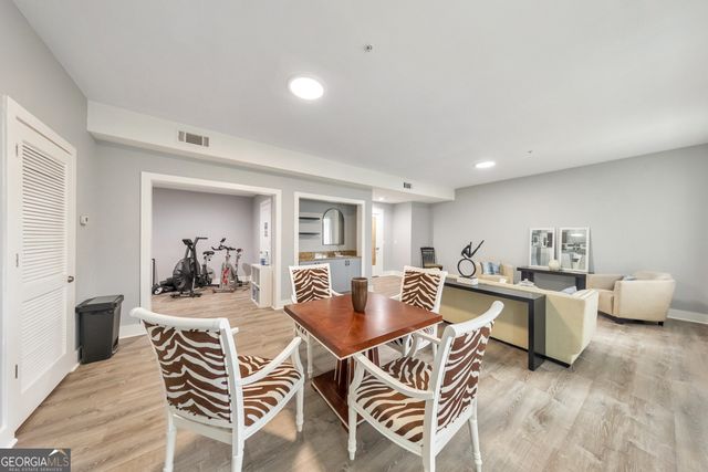 3655 Peachtree Road NE 101, Atlanta, GA 30319