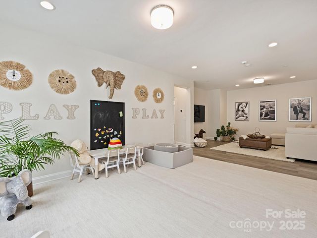 5921 Tindall Park Drive, Charlotte, NC 28210