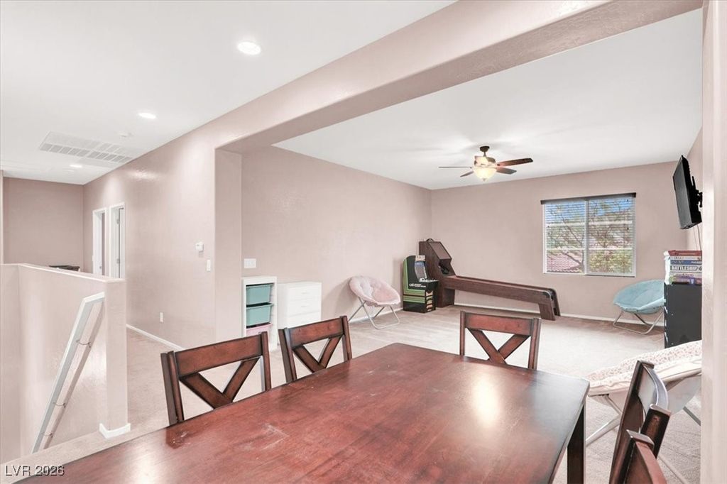 Image 31 of property listing at 10368 Saddle Mountain Street, Las Vegas, NV 89178