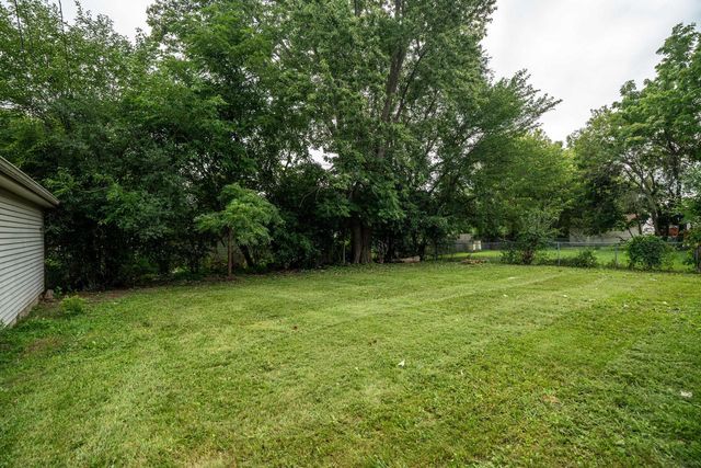 4860 N 89th STREET, Milwaukee, WI 53225