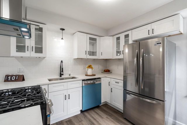 4860 N 89th STREET, Milwaukee, WI 53225
