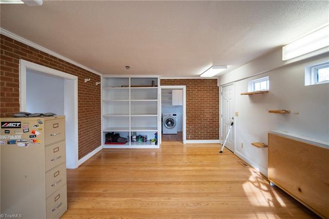 6922 Gra Lan Drive, Thomasville, NC 27360