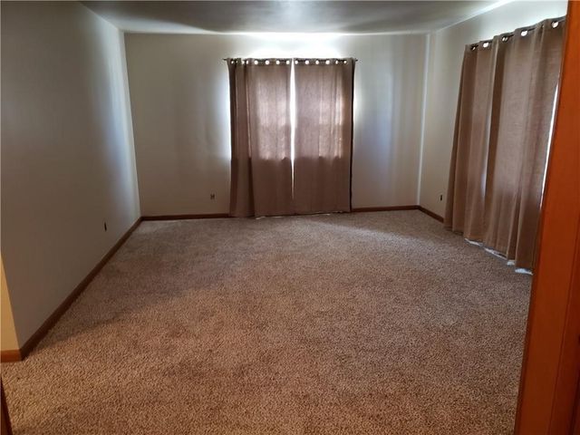 1208 West Street, Des Moines, IA 50315