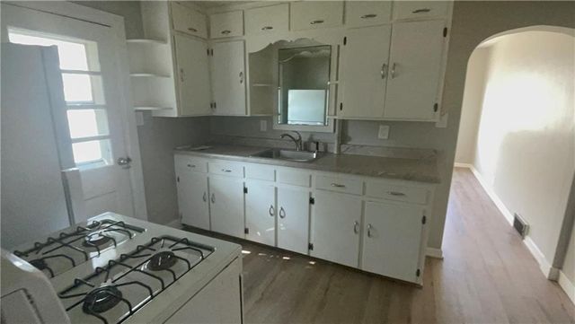 1208 West Street, Des Moines, IA 50315