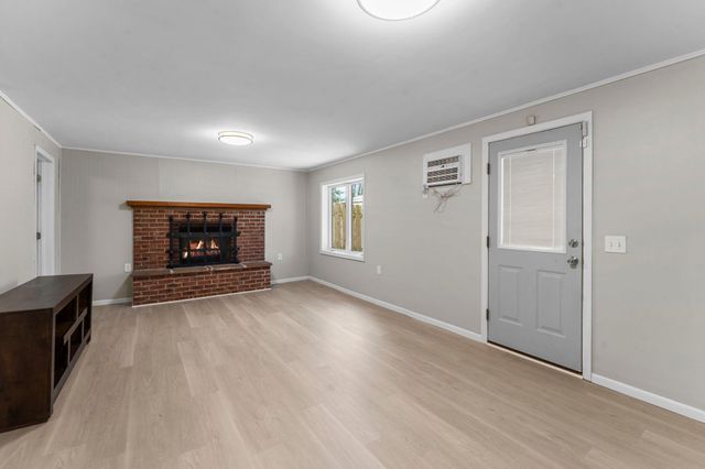 4051 Brunswick Avenue N, Crystal, MN 55422