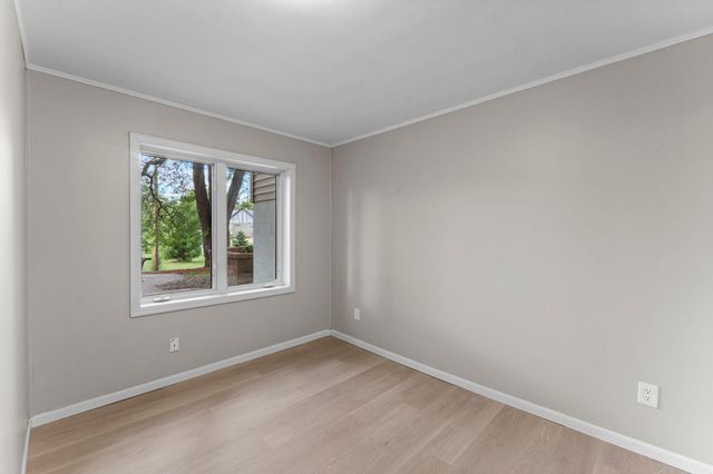 4051 Brunswick Avenue N, Crystal, MN 55422