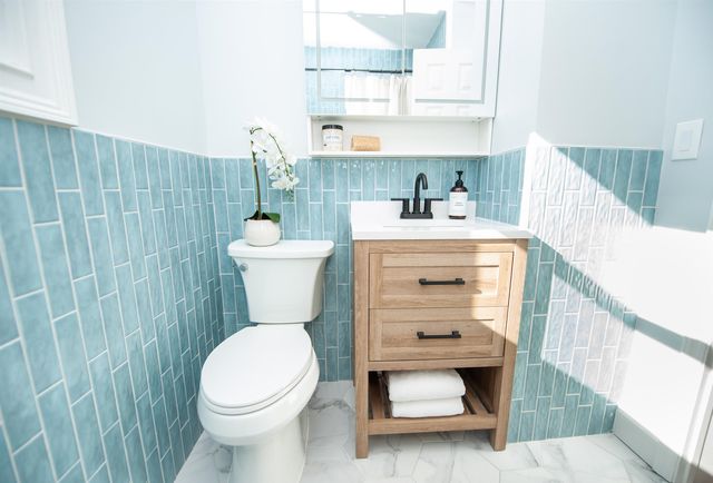 147 Pleasant Ridge Avenue, Greenville, SC 29605