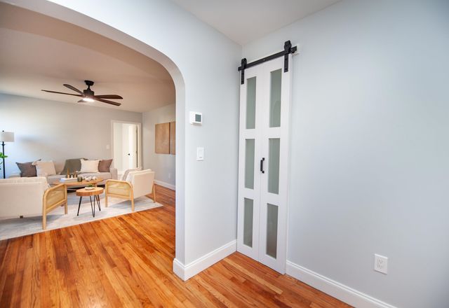 147 Pleasant Ridge Avenue, Greenville, SC 29605