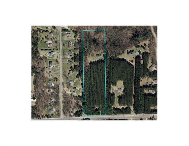 7180 Nine Mile Creek Road, Eau Claire, WI 54701