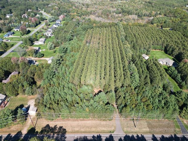 7180 Nine Mile Creek Road, Eau Claire, WI 54701